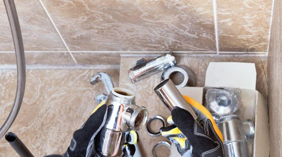 Professional gutter cleaning in Limaville, OH